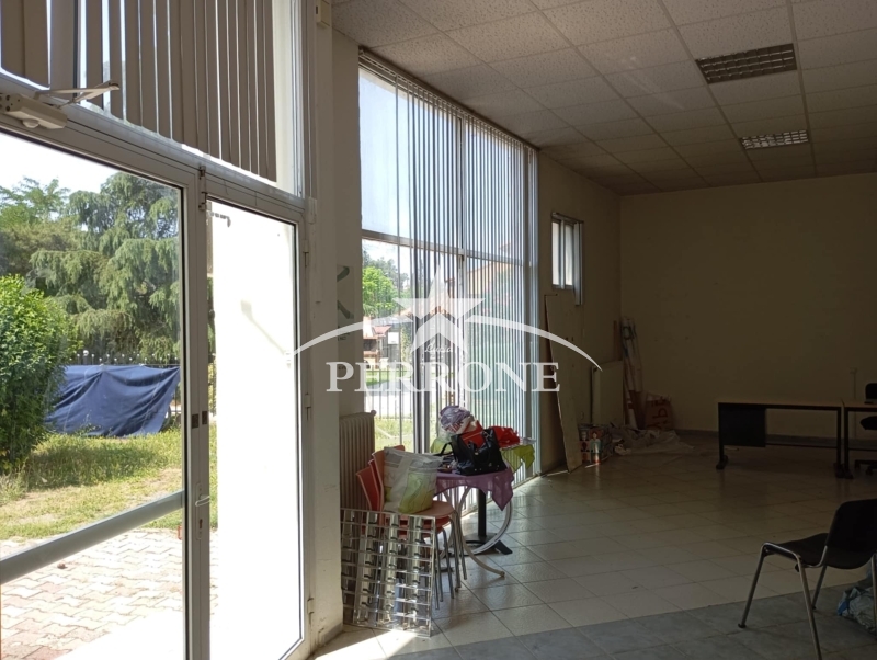 property-img